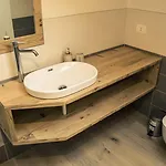 Casa Ekharle - Gæstehus Rotzo