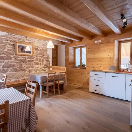 Casa Ekharle - Pensión 3*