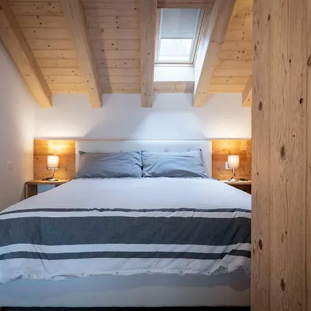 Casa Ekharle - 게스트하우스 Rotzo