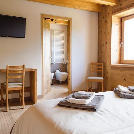 Casa Ekharle - 3*
