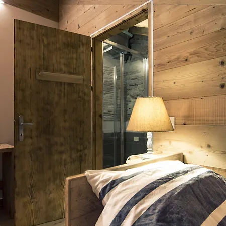 بيت ضيافة Casa Ekharle - Rotzo