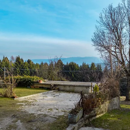 بيت ضيافة Casa Ekharle - 3*