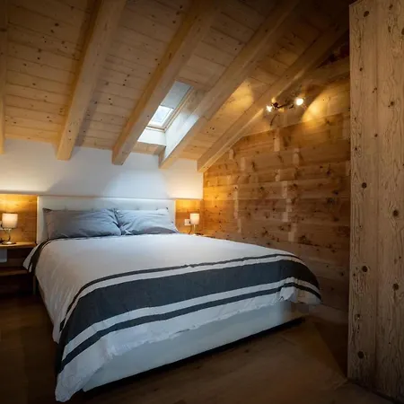 招待所 Casa Ekharle - 3*